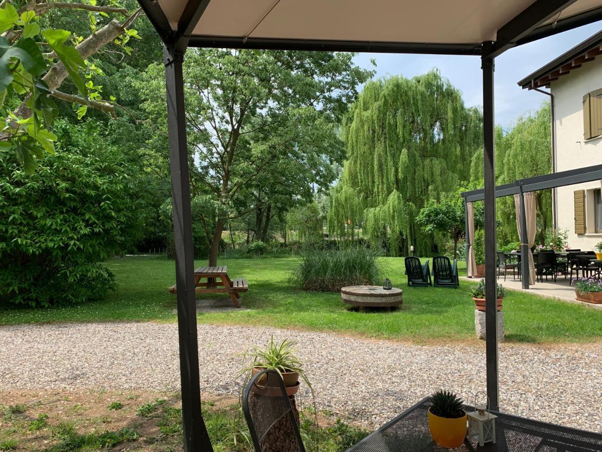L'Isolo B&B E Case Vacanza Monzambano Kültér fotó